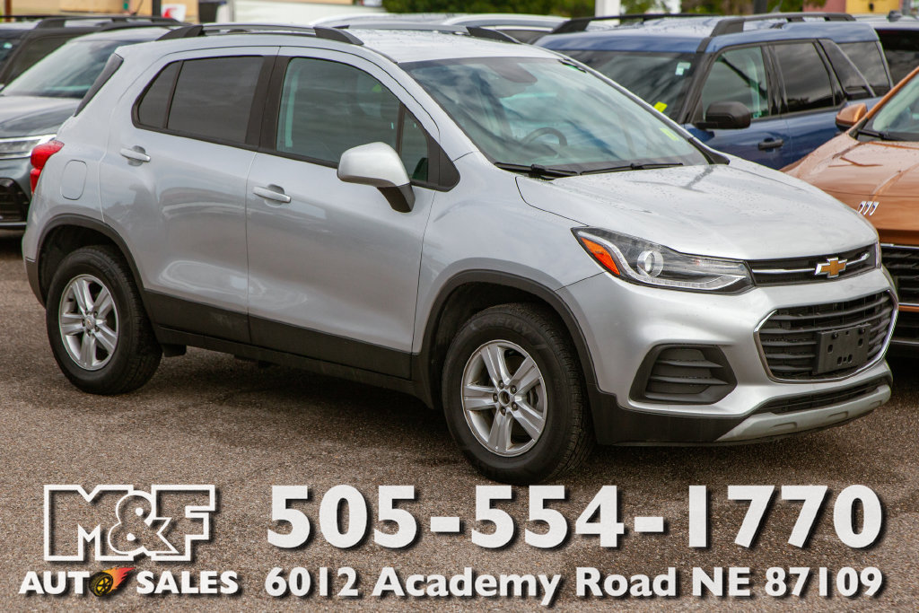 Used 2021 Chevrolet Trax LT AWD/4WD image 1