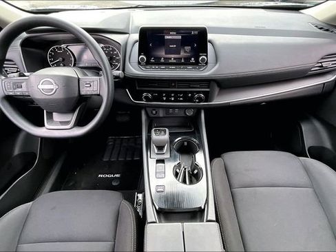 Certified 2025 Nissan Rogue S FWD image 7