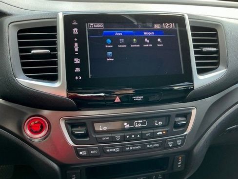 Certified 2018 Honda Pilot EX-L image 30