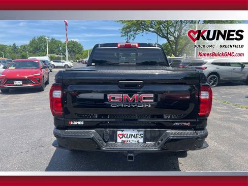 Used 2026 GMC Canyon AT4 w/ Technology Plus Package AWD/4WD image 4