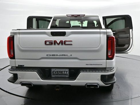 Used 2020 GMC Sierra 1500 Denali w/ Denali Ultimate Package AWD/4WD image 45