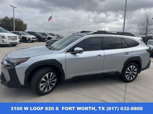 Used 2025 Subaru Outback Touring XT image 1