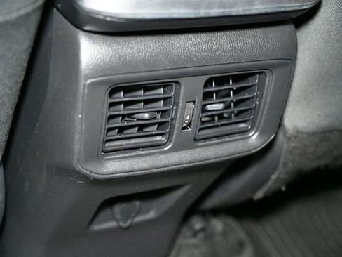 Used 2022 Toyota RAV4 LE image 42