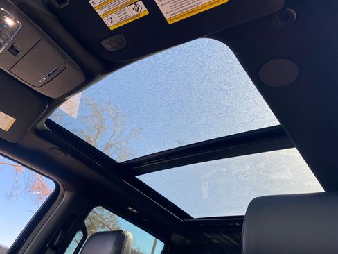 New 2025 Ford F150 Platinum w/ Equipment Group 702A High image 32