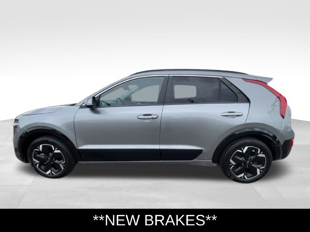 Used 2023 Kia Niro Wind w/ Wind Preserve Package FWD image 6