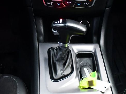 Used 2021 Dodge Charger R/T w/ Plus Group image 29