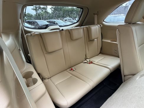 Used 2017 Toyota Highlander Limited Platinum FWD image 49