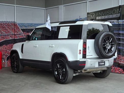 Used 2025 Land Rover Defender 110 S AWD/4WD image 6