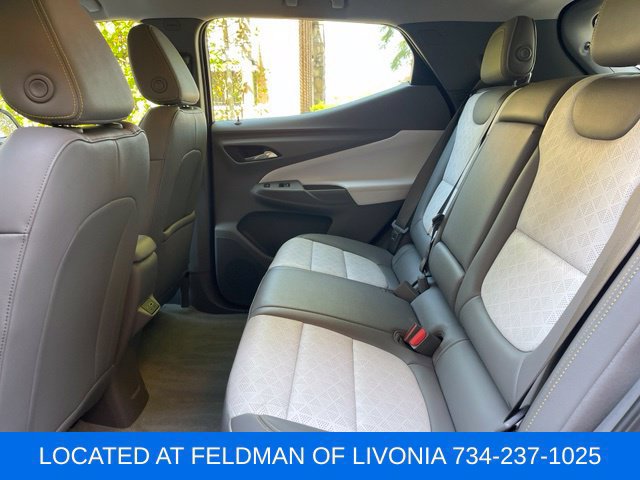 Used 2023 Chevrolet Bolt EUV Premier w/ Super Cruise Package FWD image 23