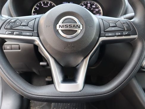 Used 2022 Nissan Sentra S w/ Trunk Package FWD image 9