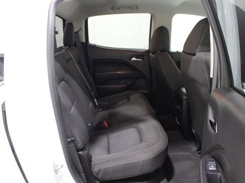 Used 2020 Chevrolet Colorado LT w/ LT Convenience Package AWD/4WD image 23