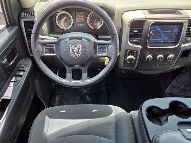 Used 2016 RAM 1500 Express RWD image 14