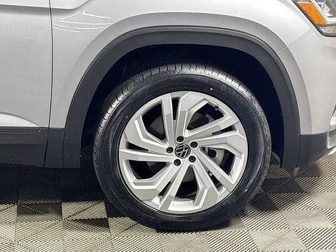 Used 2022 Volkswagen Atlas SE w/ Panoramic Sunroof Package AWD/4WD image 24