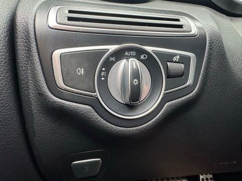 Used 2017 Mercedes-Benz C 300 4MATIC Cabriolet image 24