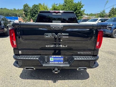 Used 2024 GMC Sierra 1500 Denali w/ Denali Reserve Package AWD/4WD image 4