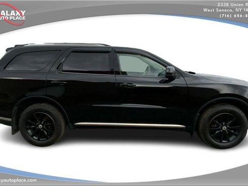 Used 2019 Dodge Durango SXT image 4