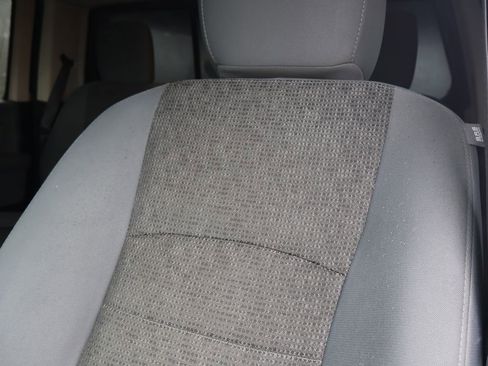 Used 2017 RAM 2500 Big Horn image 24