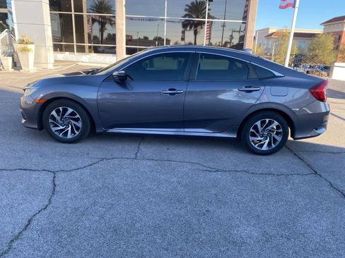 Used 2017 Honda Civic EX image 10