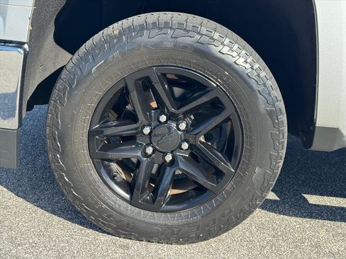 Used 2015 Chevrolet Silverado 1500 LT w/ All Star Edition image 9