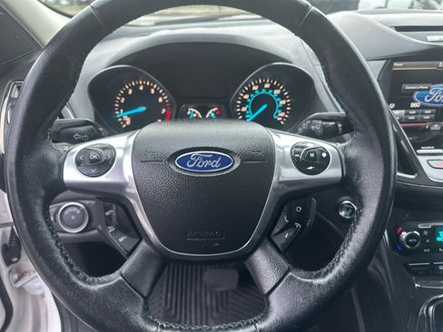 Used 2014 Ford Escape Titanium w/ Equipment Group 401A image 17