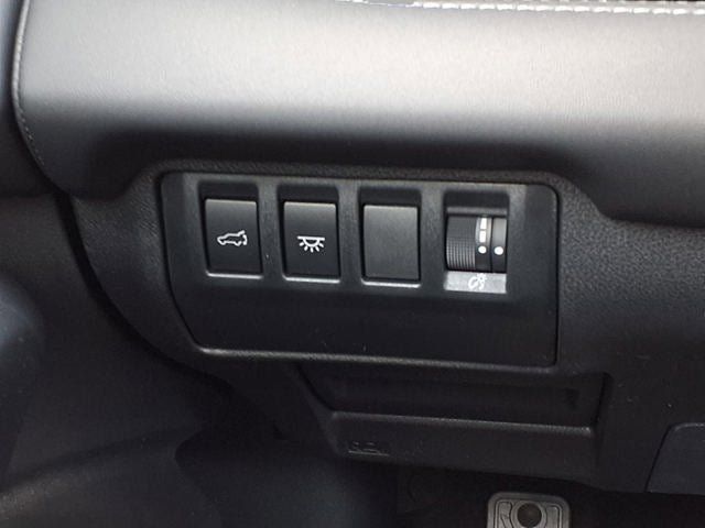 Used 2026 Subaru Ascent Limited AWD/4WD image 10