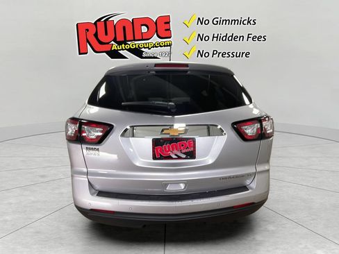 Used 2015 Chevrolet Traverse LT FWD image 5