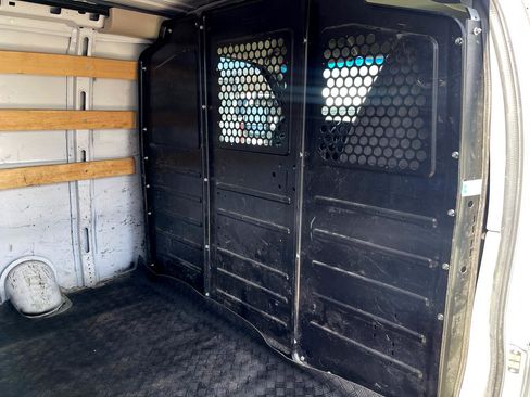 Used 2020 GMC Savana 2500 w/ Driver Convenience Package image 15