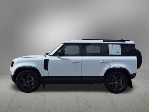 Certified 2023 Land Rover Defender 110 SE AWD/4WD image 3