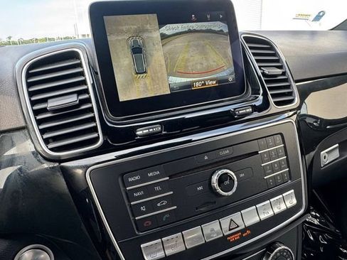 Used 2017 Mercedes-Benz GLE 350 image 9