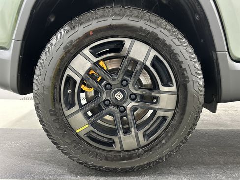 Used 2023 Rivian R1T Adventure Quad AWD/4WD image 12