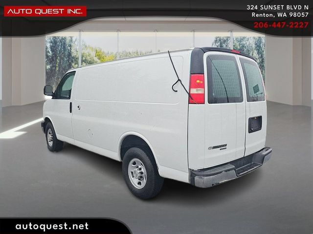 Used 2014 Chevrolet Express 2500 RWD image 7