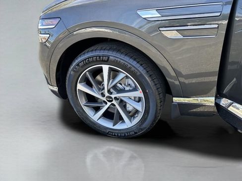 New 2026 Genesis GV80 2.5T Advanced image 32