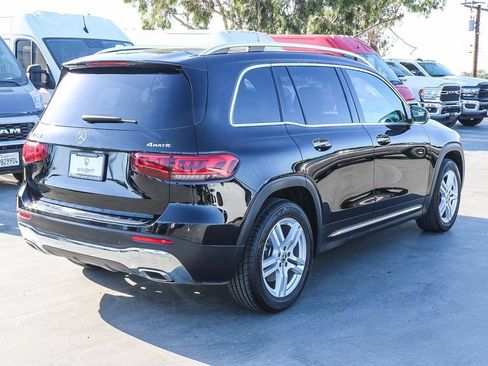 Used 2023 Mercedes-Benz GLB 250 4MATIC image 9