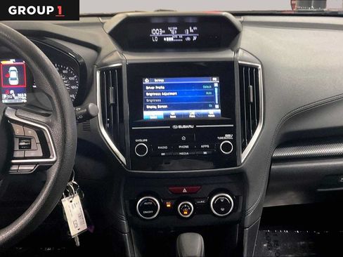 Certified 2022 Subaru Crosstrek 2.0i AWD/4WD image 7