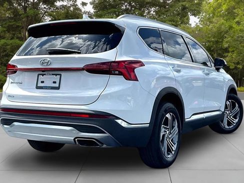 Used 2023 Hyundai Santa Fe SEL w/ Premium Package FWD image 2