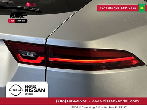 Used 2019 Jaguar E-PACE S image 30