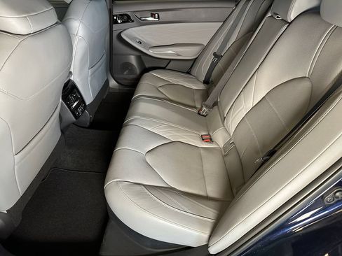 Used 2022 Toyota Avalon Limited w/ Advanced Safety Package FWD image 21