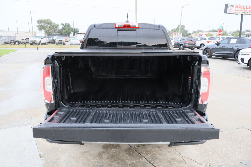 Used 2020 GMC Canyon SLE w/ Elevation Edition RWD image 24