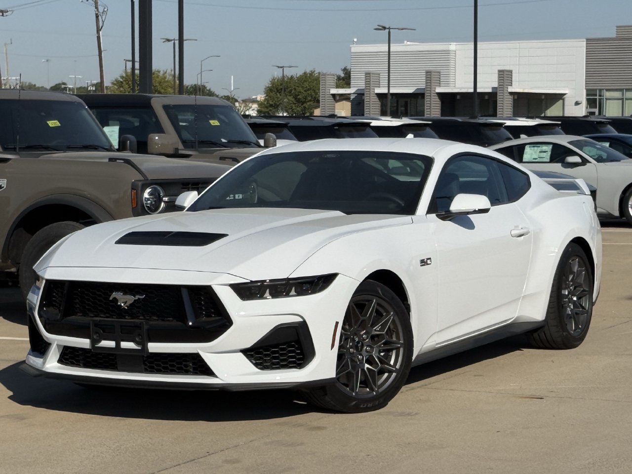 New 2026 Ford Mustang GT Premium w/ GT Performance Package RWD image 2