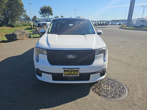 New 2025 Ford Maverick Lobo image 33