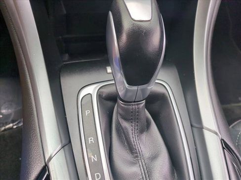 Used 2016 Ford Fusion Titanium FWD image 12