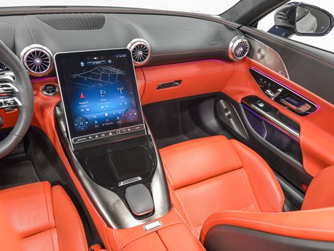 Used 2023 Mercedes-Benz SL 63 AMG SL 63 AMG image 26