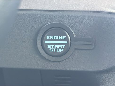 Used 2025 Ford Bronco Outer Banks AWD/4WD image 36