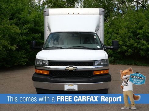 Used 2019 Chevrolet Express 3500 w/ Power Convenience Package RWD image 2