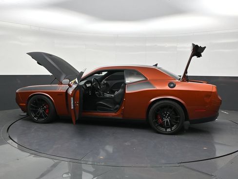 Used 2021 Dodge Challenger R/T Scat Pack w/ T/A Package RWD image 30