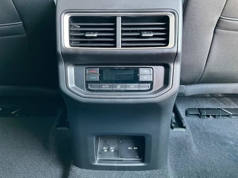 New 2026 Volkswagen Atlas SE AWD/4WD image 17