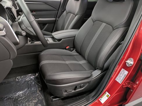 Certified 2025 MAZDA CX-50 AWD 2.5 S w/ Weather Package image 9