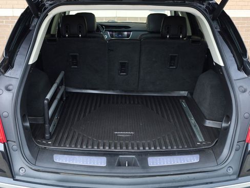Used 2019 Cadillac XT5 Luxury FWD image 11