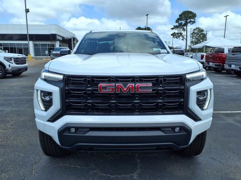 New 2025 GMC Canyon Elevation w/ Convenience Package image 2