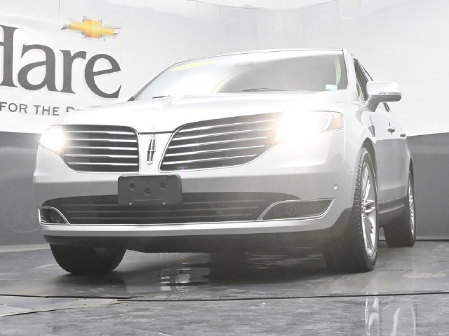 Used 2019 Lincoln MKT AWD image 66